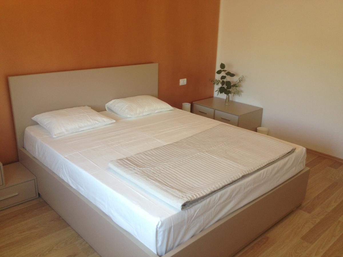 Amberyellowbnb Shkodër 外观 照片