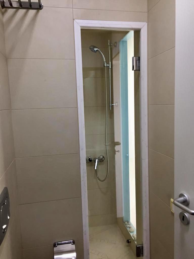 Amberyellowbnb Shkodër 外观 照片